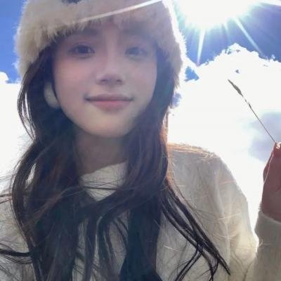 湖泊上的日出